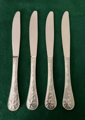 7405486 Cambridge Silver 4 Snowflake Frost Solid Knives Stainless Christmas 9-3/8 Inch