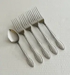 Css13 Continental Stainless Japan Teaspoon And 4 Dinner Forks Glossy
