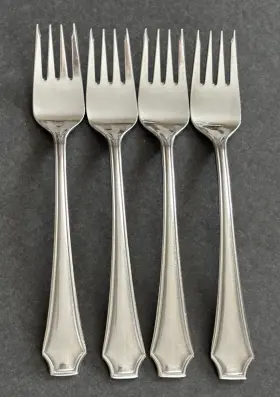 Cuscus16 Customcraft 4 Cus16 Stainless Salad Forks Solingen Germany 18/8 Glossy 6-3/4in