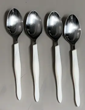 1553w Cutco 4 8-1/8 Inch Oval Soup Spoon Stainless Pearl White Handle Us Silverware