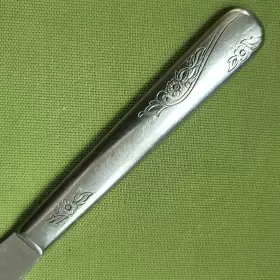 22215 Everbrite Stainless Favorite Pattern 4 Dinner Knives 8 5/8 Inch Glossy Flowers Usa #2