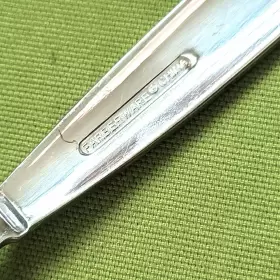 289951 Farberware Stainless 2 Dinner Forks Diner Pattern Glossy Pointed Tip Lined Heel #3