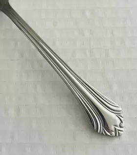 Frw76 Farberware Stainless 4 Salad Forks 1 Dinner Fork Glossy Fan Tip Scrolls #3