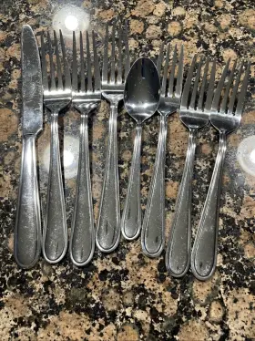 5181046 Gourmet Basics By Mikasa 8-piece Stainless Steel Flatware