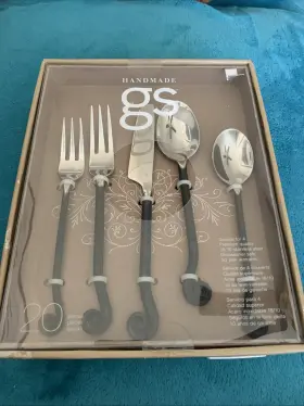 34-350 Gourmet Settings 20-piece Flatware Treble Clef Collection - Dishwasher Safe