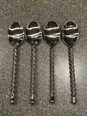 35-687 Gourmet Settings Set Of 4 Silver Tear 18/10 Stainless Steel Teaspoons - New