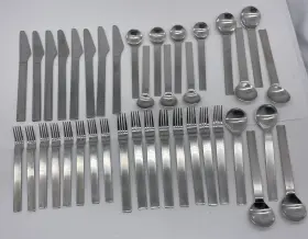 Gourmet Settings 624636286098 39-piece Silverware Pure Collection-matte Stainless Steel Flatware Set Some Rust