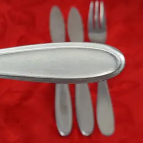 Gon-7 Gourmet Settings 4x Gon7 Fork Knives Soup Spoon 8 Inch Stainless Steel Flatware