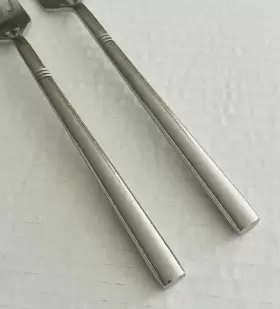 Gud17 Guy Degrenne Stainless 2 Dinner Forks Glossy Solid 3 Bands #2