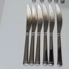 607z020wgb Hampton Forge Avenue 14-piece Flatware Lot. 6 Knives 5 Forks 3 Spoo #2