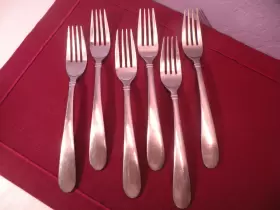 200076 Hampton Silversmiths Set Of 6 Dinner Forks Satin Stainless Concierto 7 7/8 Inch