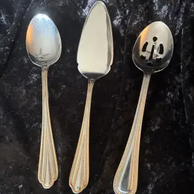 Hsv209 Hampton Silversmiths Hsv100 Glossy Stainless 3 Piece Server Set