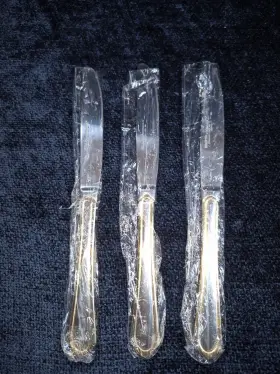 Hsv165 Hampton Silversmiths Ss Flatware Dinner Table Knife Gold Accent New Lot 3