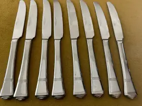 Hsv99 Hampton Silversmiths 8 - Glossy 18/10 Stainless Flatware Dinner Knives