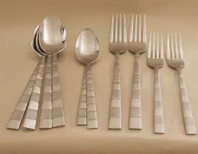 Hsvhsv210 Hampton Silversmiths Hsv210 Stainless Steel Satin Frosted Glossy Flatware Lot By