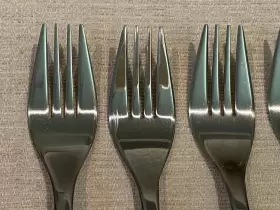224-58 Ikea Rare 6 Long Slender Dinner Fish Forks Fornuft 22458 Glossy Stainless 7 7/8 Inch #3
