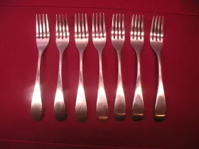 9494370 Ikea Set Of 7 Loja Stainless Satin Salad Forks 6 7/8 Inch Ga4