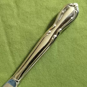 43541 International/rogers Cutlery Stainless Victorian Manor 4 Dinner Knives 8 3/8 Inch #2