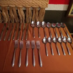 Ins125 International Silco 25 Pc Stainless Flatware Set Usa