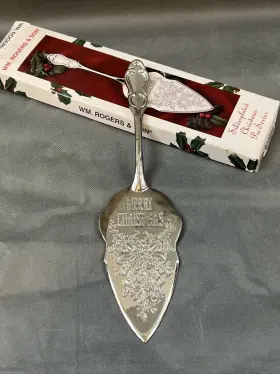 11110318 International Silver Company Merry Christmas Serving Trowel Pie Cake Server 11 Inch