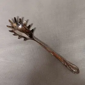 Ins63 International Silver Pasta Server Silverplated 11 Inch