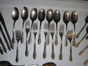 42282 International Silver Superior Stainless 32 Pieces Chapel Hill Pattern Usa #42282 #3