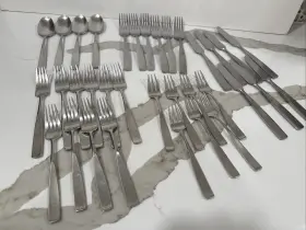 5317355 Lauffer By Towle Bedford - 18/8 Stainless 34 Pc.flatware Set