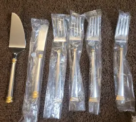 819085 Lenox Eternity Gold 6 Piece Place Setting Stainless Flatware Glossy Open Bags
