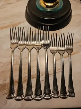 Lenox Por/plsx4 Stainless Flatware Portola Oval Forks Dinner Cake Set Of 8 Pre-owned