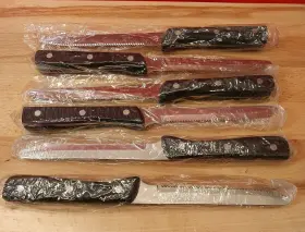 Libertyware 613533017492 New Set Of 6 Stainless Steel Full Tang Bakelite Handle Steak Knives