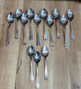 Mll12 Michael Lloyd Vtg Lot Of 13 Stainless Flatware Soup Spoons And Teaspoons