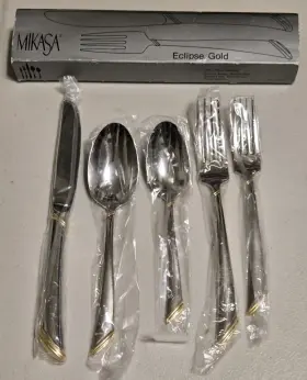 Mikasa 020911482511 New 5 Pieces Gerald Patrick Gold Accented Japan 18/8 Stainless Steel