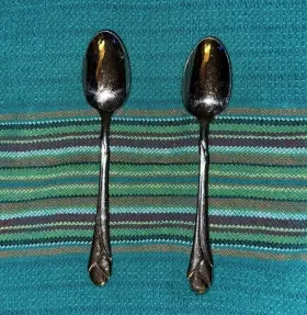 Ub316-594 Mikasa Set Of 2 Sweet Pea 18/8 Stainless Steel Teaspoons