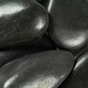 Lpebqblk8pol40 Msi Lpebq8pol40 Amazon Multi Pebbles 2 Inch To 3 1/2 Polished Bagged - Black
