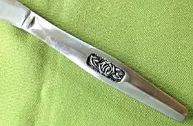 71787 Nasco Stainless 4 Dinner Knives Black Rose Pattern Japan Textured #71787 #2