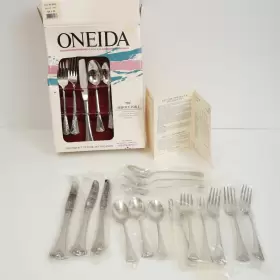 Oneida 078737039273 El Dorado San Marino Stainless Flatware Hammered Glossy Service For 4 Nos
