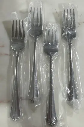 Oneida 079363013071 Juilliard - 18/10 Stainless Steel Flatware Silverware Salad Fork
