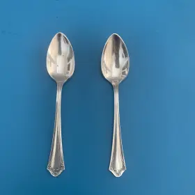 1915 Oneida Pair Of Community Par Plate Silverplate Primrose Demitasse Spoon S