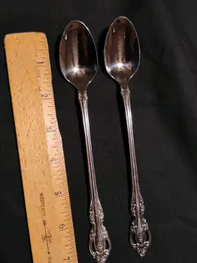 22-0641 Oneida 2 Community Brahms Stainless Flatware Ice Tea Spoons