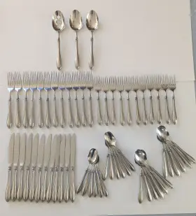 2275005a Oneida Sheraton 63 Piece Fine Flatware Set - Service For 12