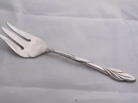 72594 Oneida Eden Serving Meat Fork