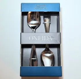895448 Oneida New Cresta - 8pc Stainless Flatware Tea Spoons Glossy Free Shipping