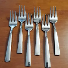 Ah-15 Oneida Seafood Forks Set Of 6 Small Stainless Steel 4 3/4 Inch Square Handle