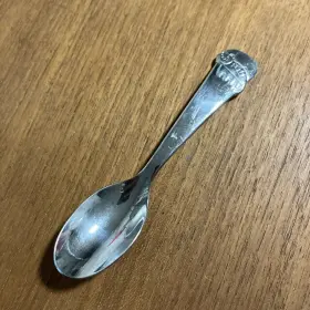 F059006a Oneida Wildlife Buddies Baby Toddler 18/10 Childs Stainless Flatware Spoon 5 5/8