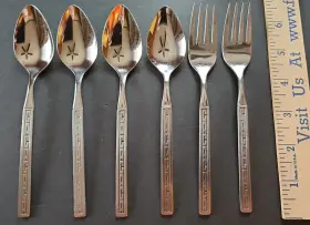 Ohs17 Oneida Vintage Greek Key Stainless By Silver 4 Teaspoons 2 Salad Forks #3