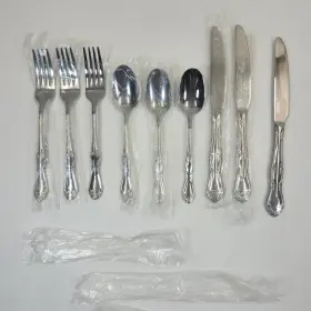 Oneida Ohs260 Flatware 9 Pieces Spoon Fork Knife 18/0 Stainless Floral Scrolls