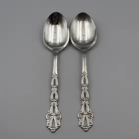 Oneida Ohschan/tasx2 Stainless Flatware Chandelier Large Serving Spoons - Set Of Two