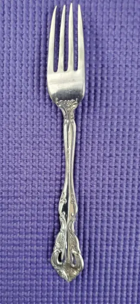 Oneida Ohsmich/f1 Stainless Flatware - Michelangelo Dinner Fork Inch Heirloom Usa #2