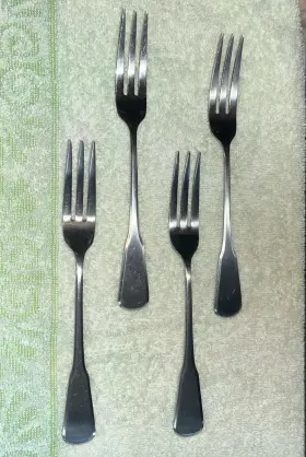 Oneida Ohsmim/sfx4 Stainless Minute Man Colonial Boston 3 Tine Satin Dinner Forks Set Of 4