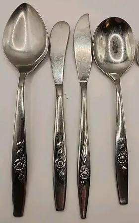 Serving7 Oneida Ohsmyr/serving7 Vtg Community My Rose Stainless 7pc Mixed Lot Spoons Butter Knives Fork #2